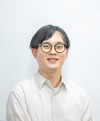 スタッフ単独写真