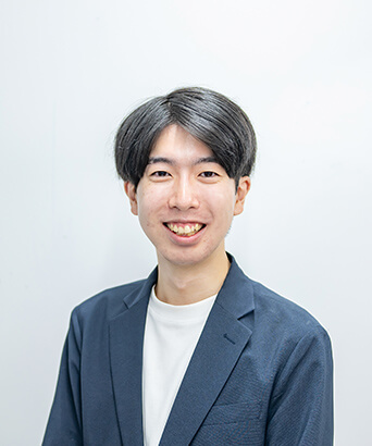 スタッフ単独写真