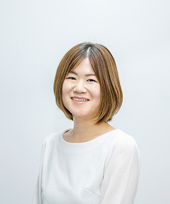 スタッフ単独写真